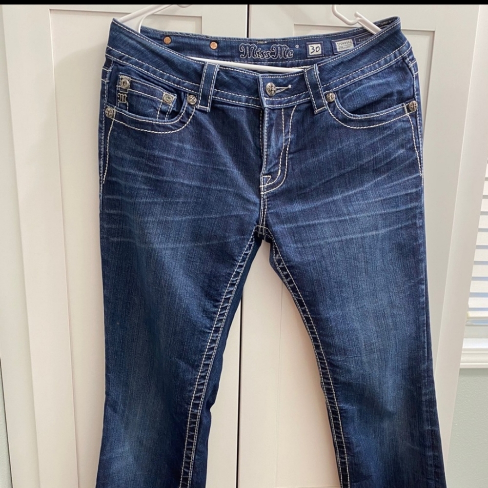 Miss Me Straight leg 30/32